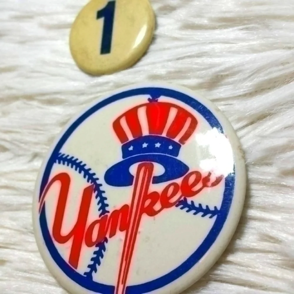 Vintage Yankees, #1 MLB pins